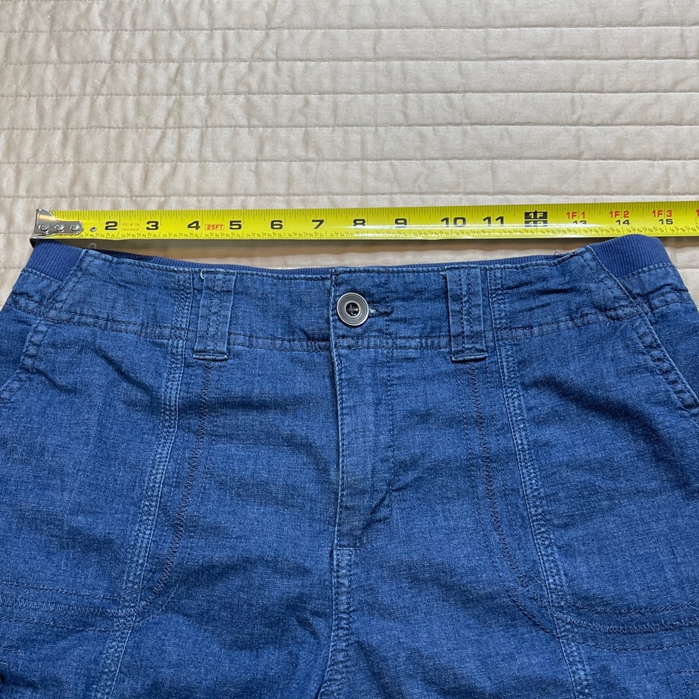 STYLE & CO. Women's Casual Blue Jean Cargo Shorts SIZE 8 PARTIAL ELASTIC WAIST - Picture 4 of 7